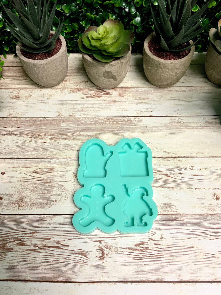 Christmas Mold | 1.75" Tall | Holiday Molds, Keychain Molds, Magnet Molds